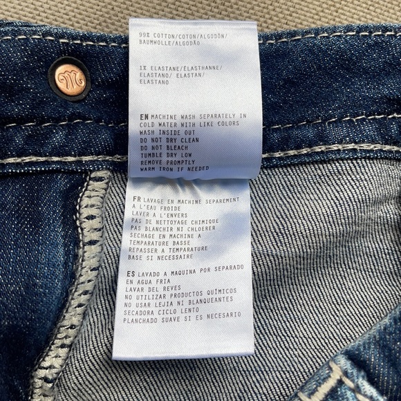 Miss Me 38 Miss Me 38 Curvy Stretch Short - Picture 10 of 15